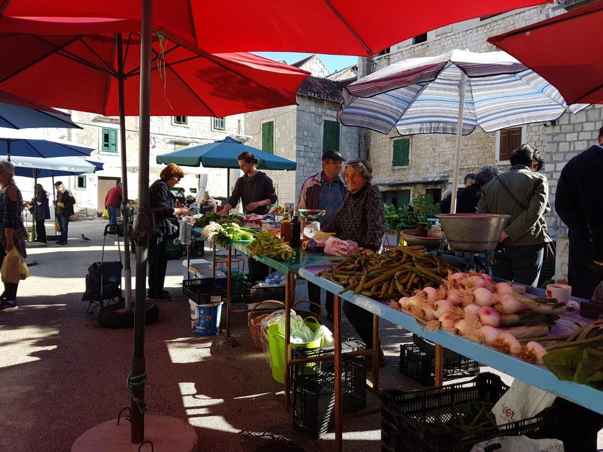 Appartamento Vukovarska Rose Kaštela Esterno foto